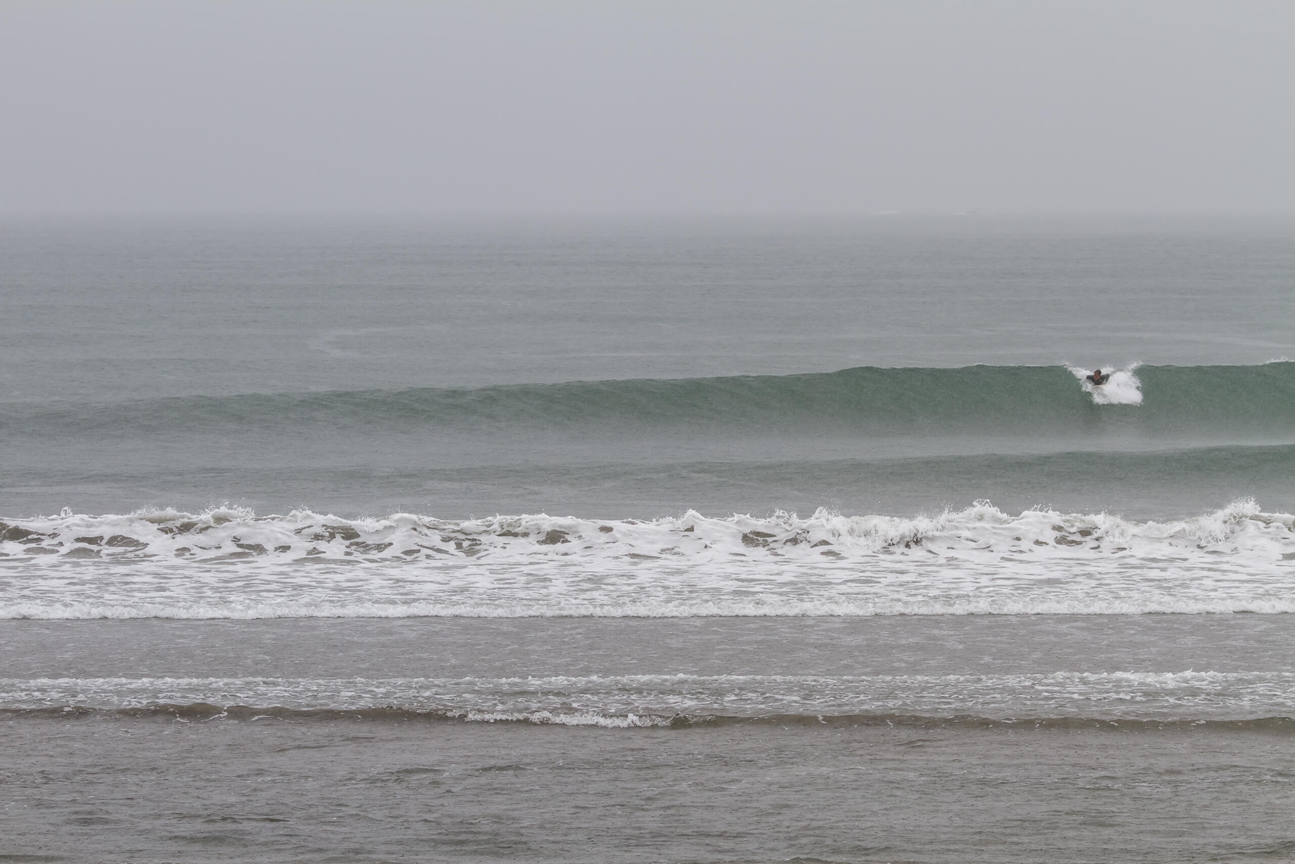 鴨川 波のある海の風景、サーフィン・波情報 WeekdaySurfReport SURF+(SURF PLUS)