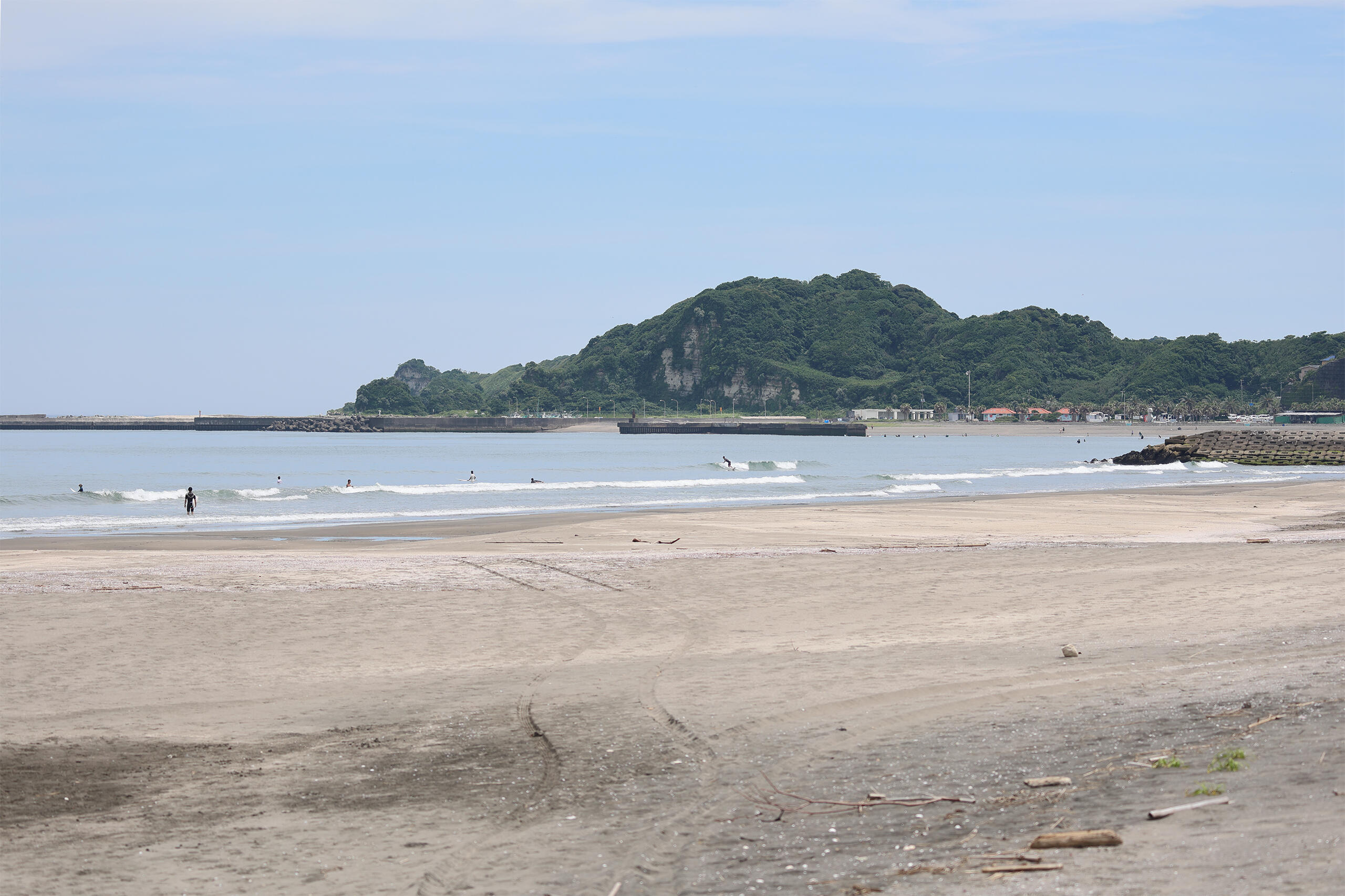 志田 波のある海の風景、サーフィン・波情報 WeekdaySurfReport SURF+(SURF PLUS)