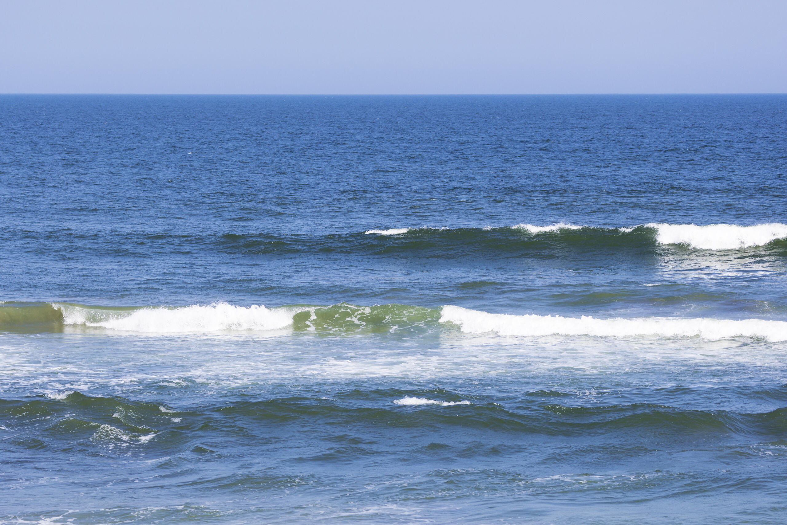 一宮 波のある海の風景、サーフィン・波情報 WeekdaySurfReport SURF+(SURF PLUS)