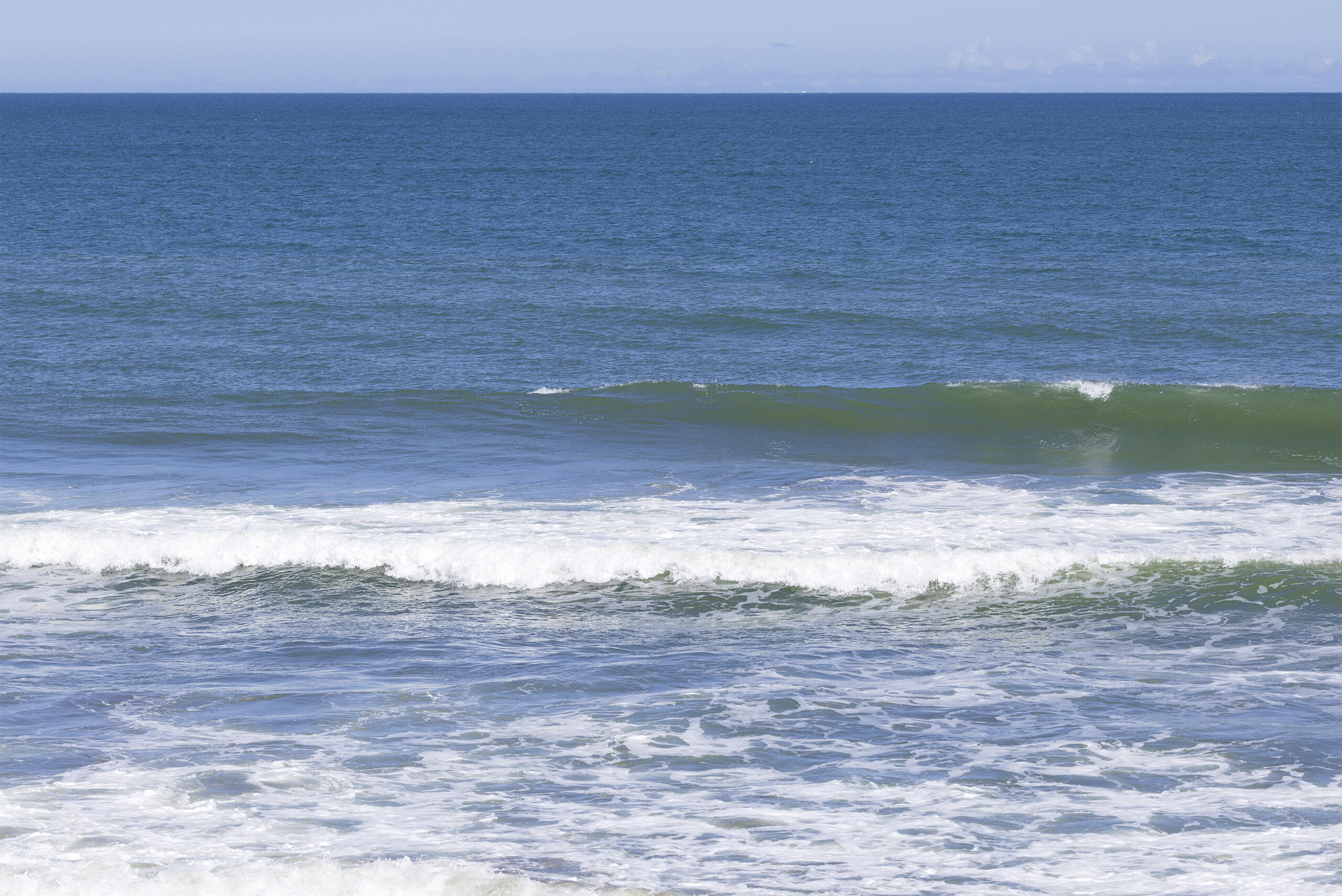 一宮 波のある海の風景、サーフィン・波情報 WeekdaySurfReport SURF+(SURF PLUS)