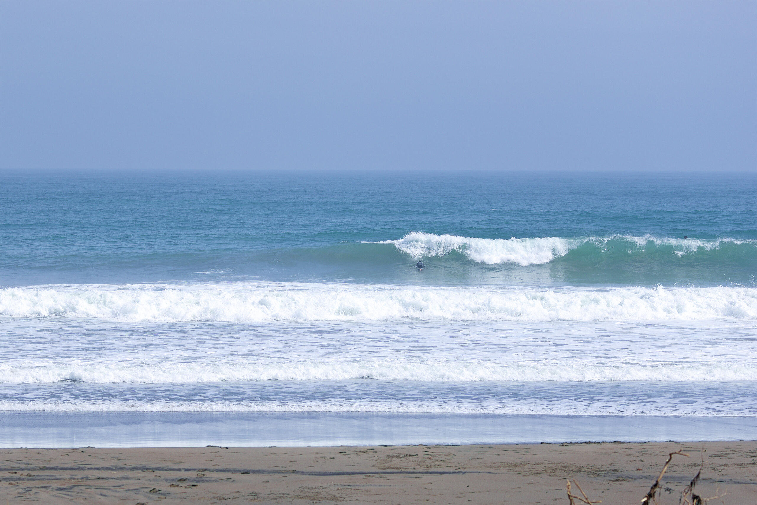 千歳 波のある海の風景、サーフィン・波情報 WeekdaySurfReport SURF+(SURF PLUS)