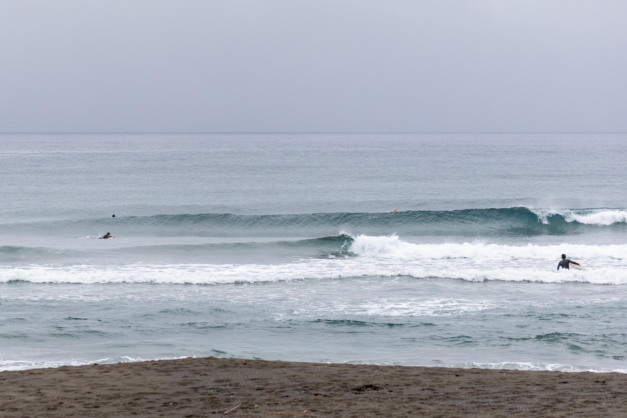 鴨川 波のある海の風景、サーフィン・波情報 WeekdaySurfReport SURF+(SURF PLUS)