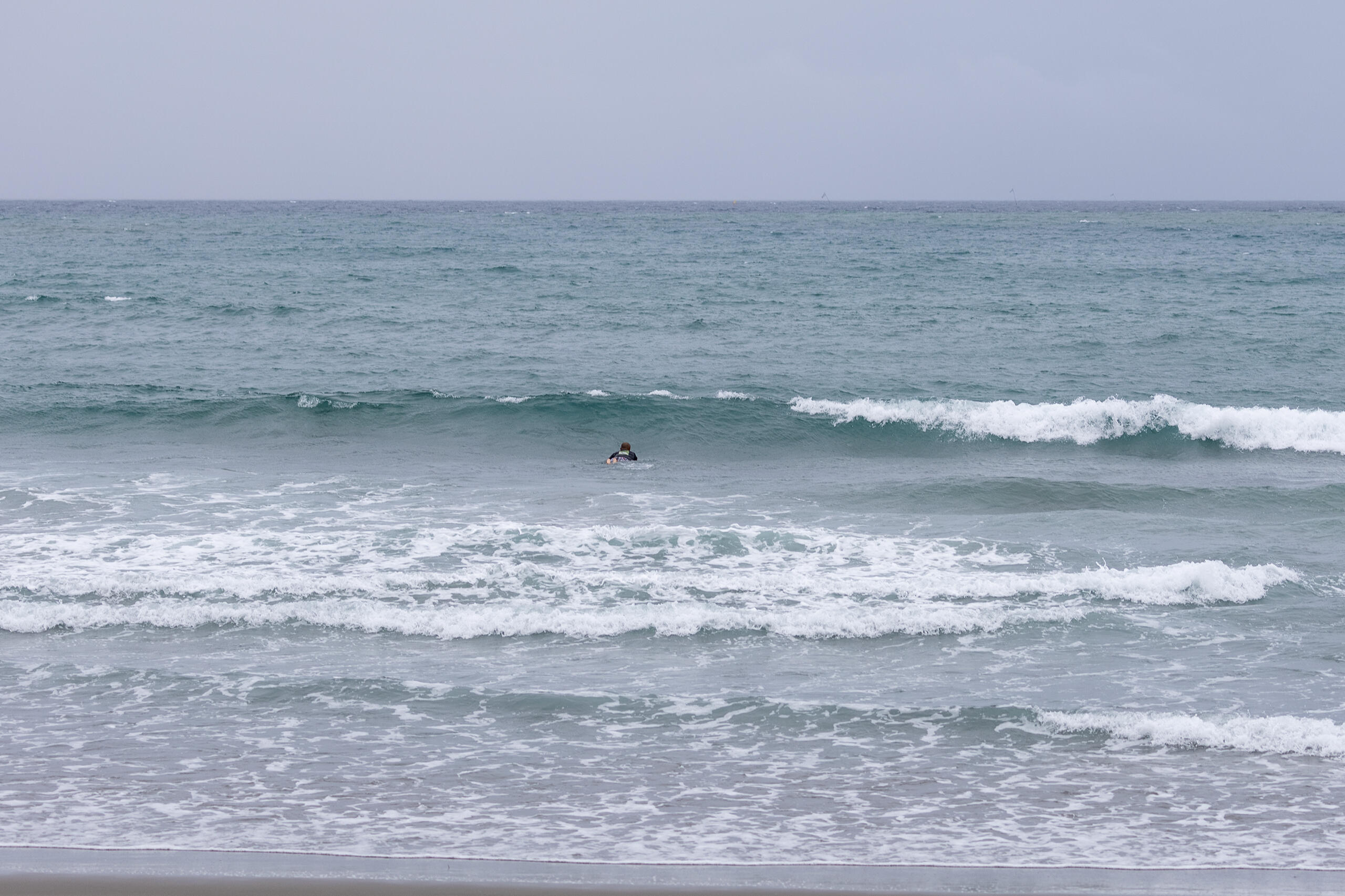 鴨川 波のある海の風景、サーフィン・波情報 WeekdaySurfReport SURF+(SURF PLUS)