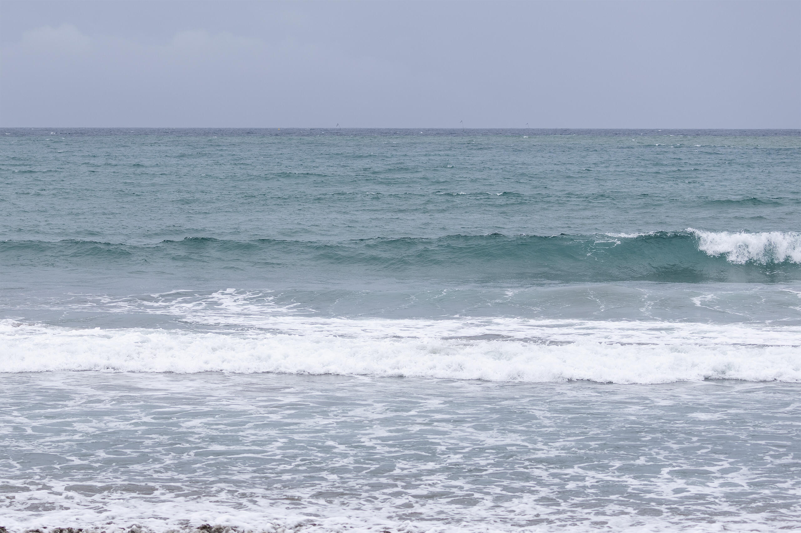 鴨川 波のある海の風景、サーフィン・波情報 WeekdaySurfReport SURF+(SURF PLUS)