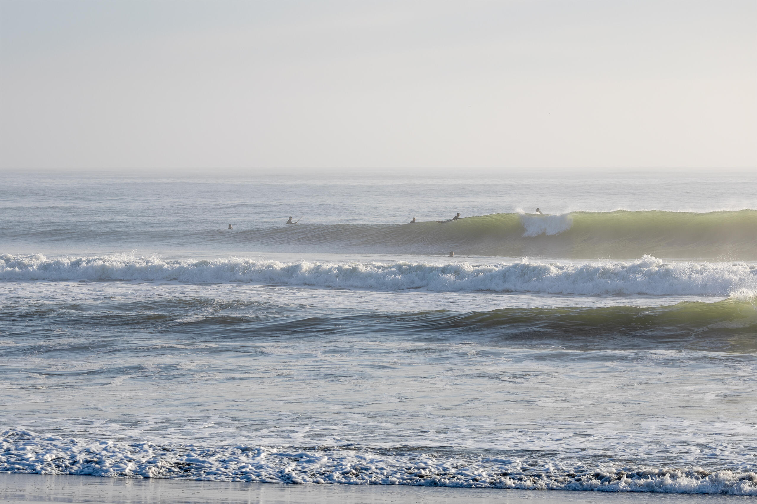 一宮 波のある海の風景、サーフィン・波情報 WeekdaySurfReport SURF+(SURF PLUS)