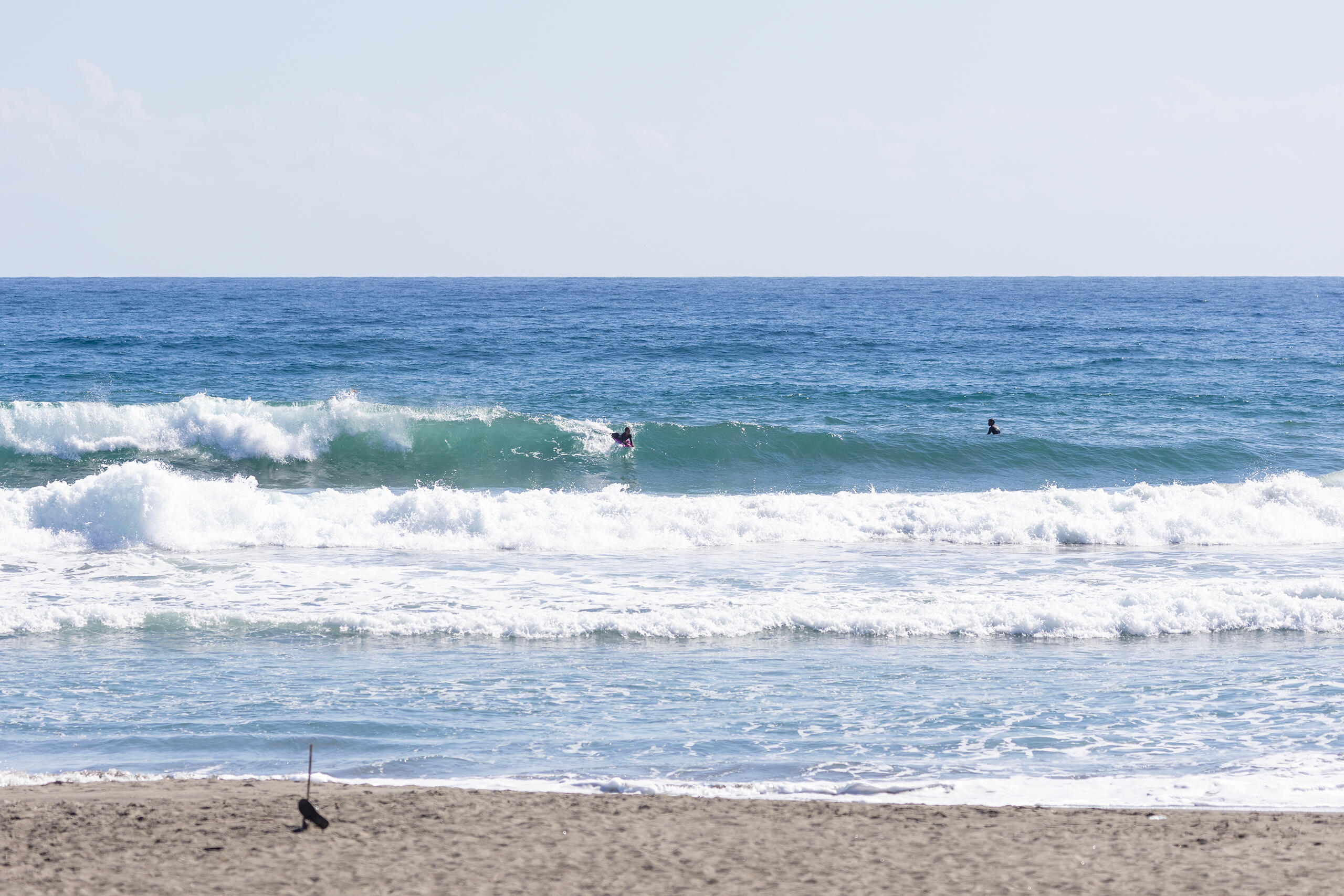 鴨川 波のある海の風景、サーフィン・波情報 WeekdaySurfReport SURF+(SURF PLUS)