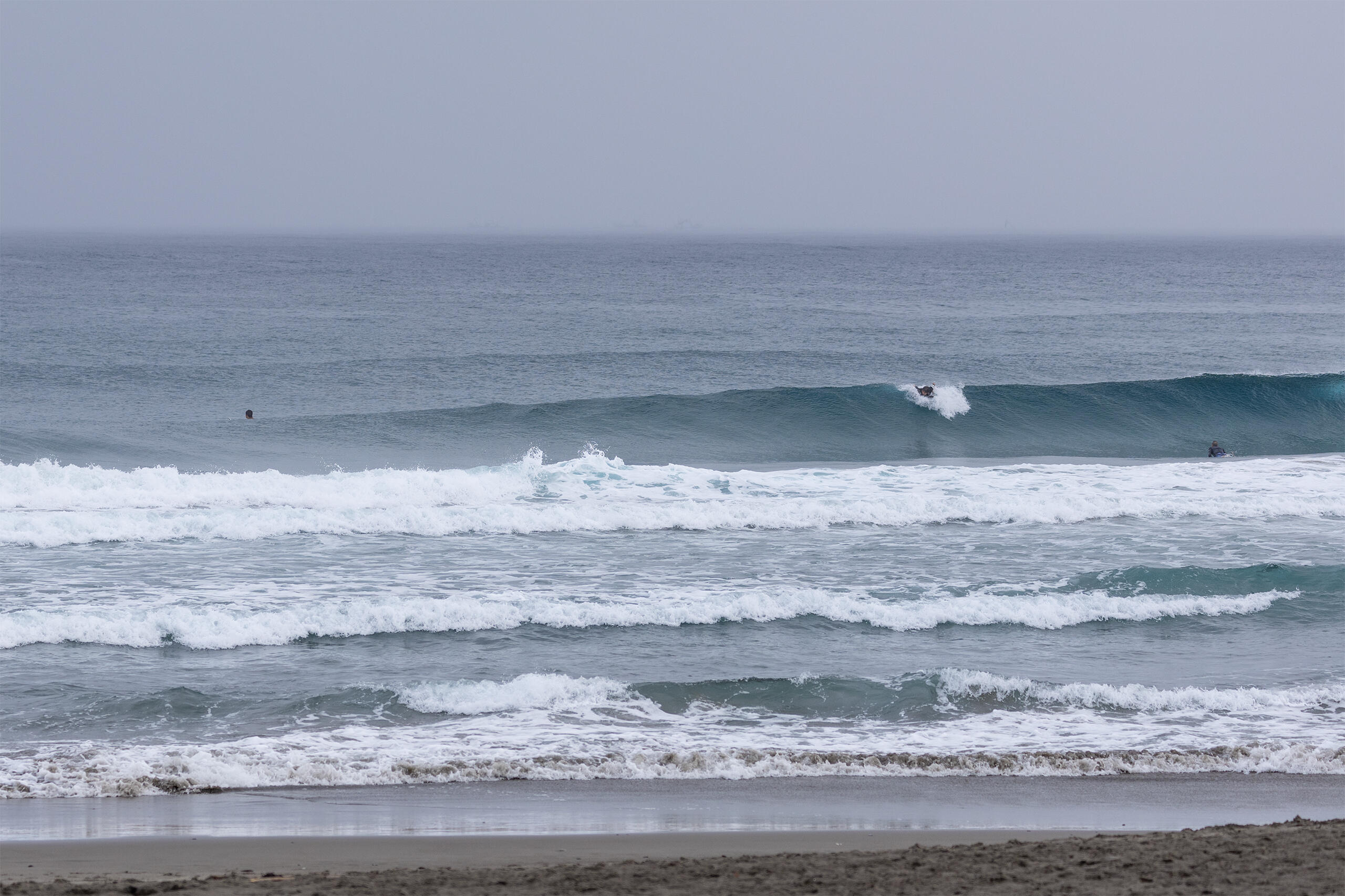 鴨川 波のある海の風景、サーフィン・波情報 WeekdaySurfReport SURF+(SURF PLUS)