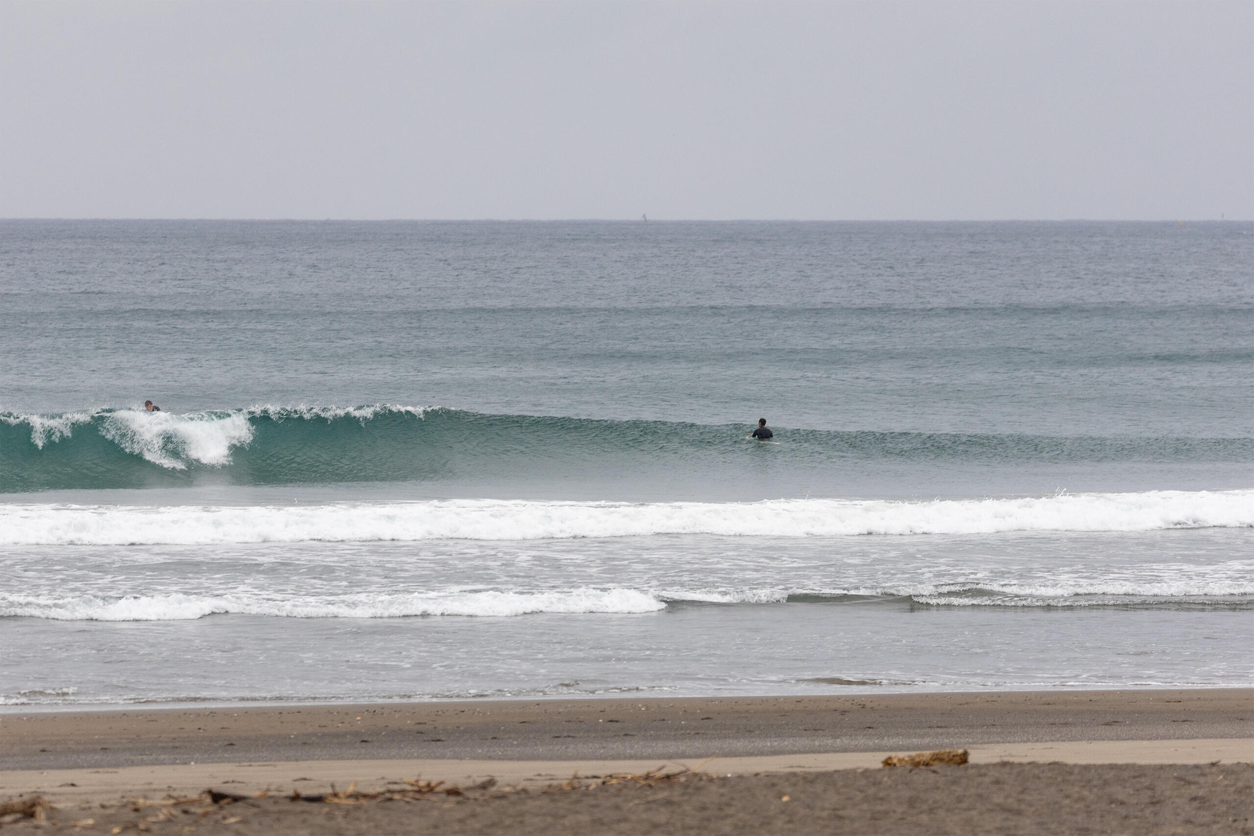 鴨川 波のある海の風景、サーフィン・波情報 WeekdaySurfReport SURF+(SURF PLUS)