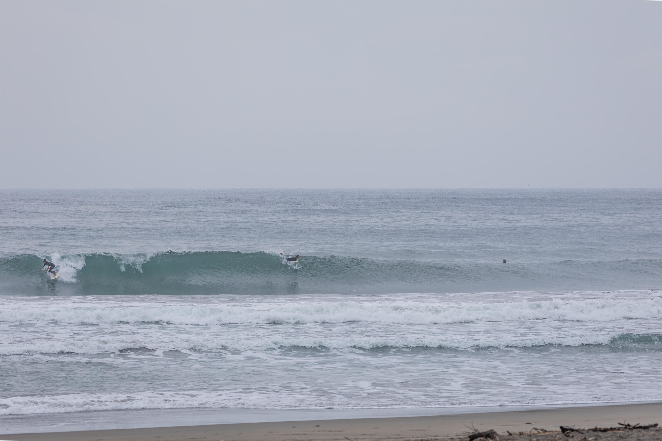 鴨川 波のある海の風景、サーフィン・波情報 WeekdaySurfReport SURF+(SURF PLUS)