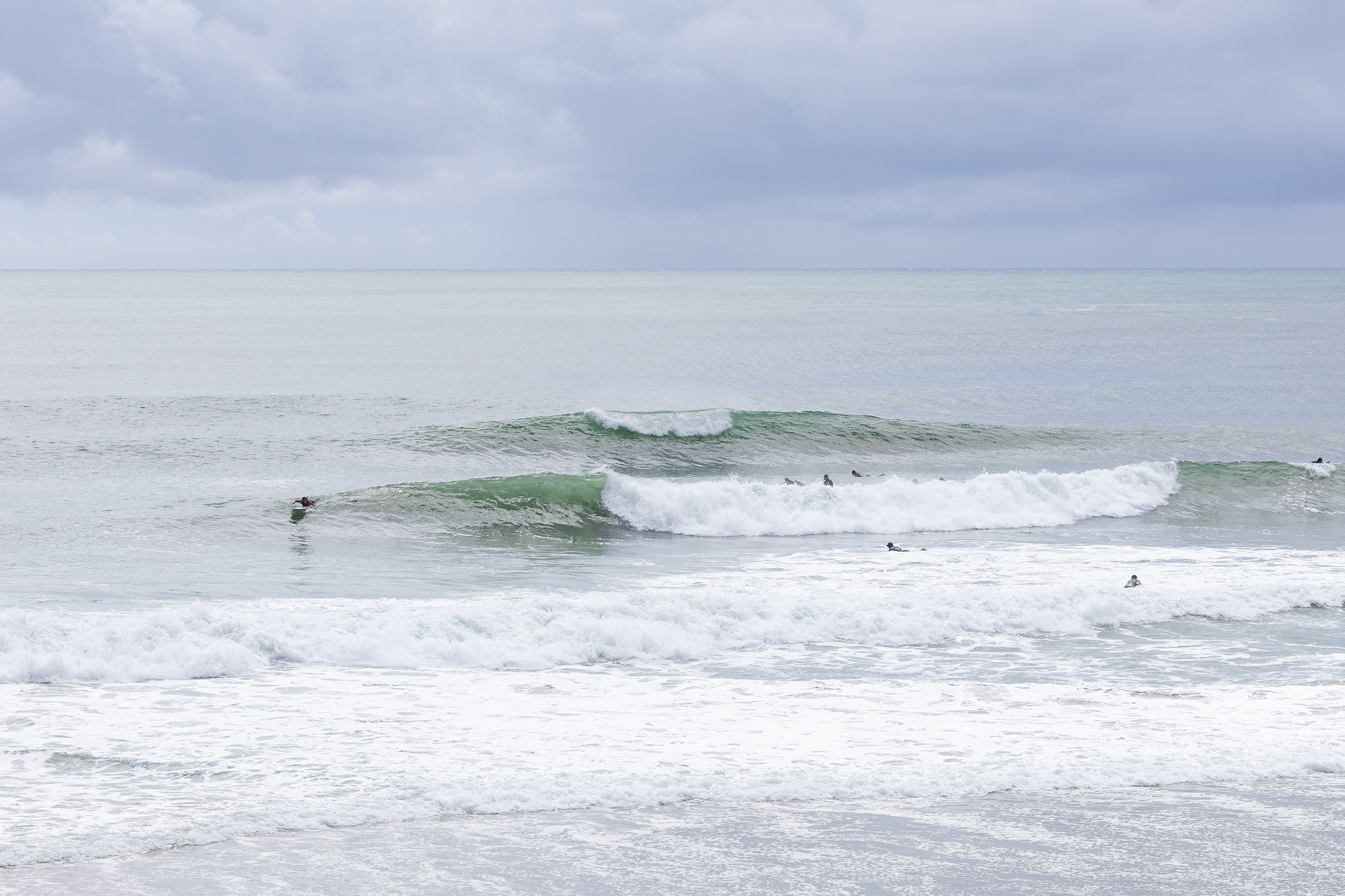 weekday surf report